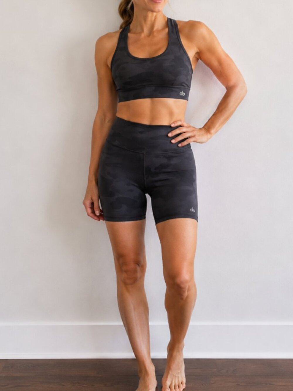 Alo High Rise 7" Biker Shorts Black Gray Camo Size XS Yoga Gym Activewear
